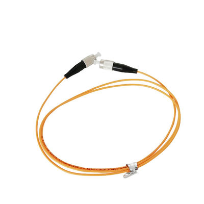 PVC del SM milímetro 3.0m m con el cordón de remiendo de la fibra óptica del conector de Fc/Upc